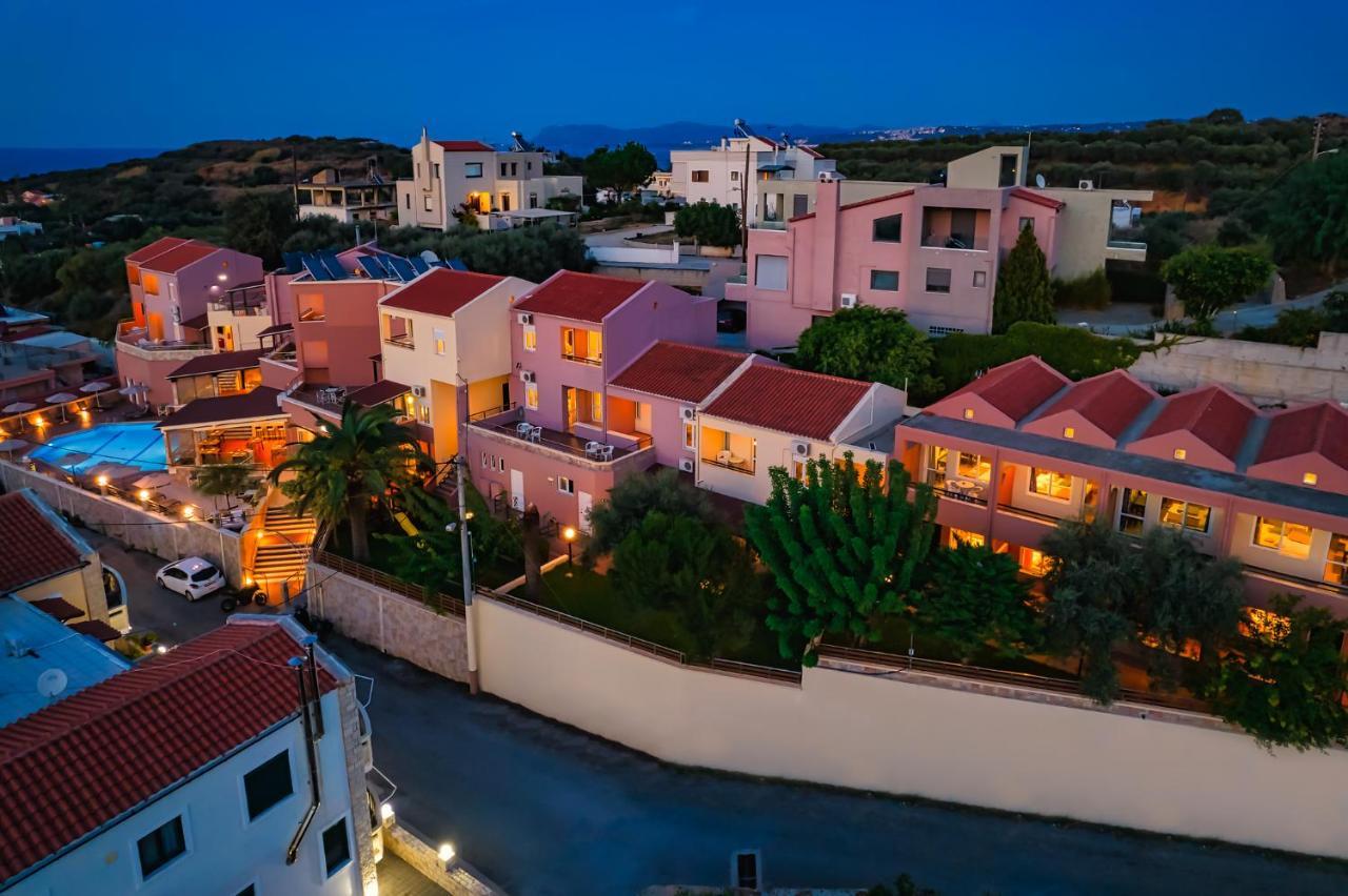 Theos Village Apartments Като Дарацо Екстериор снимка