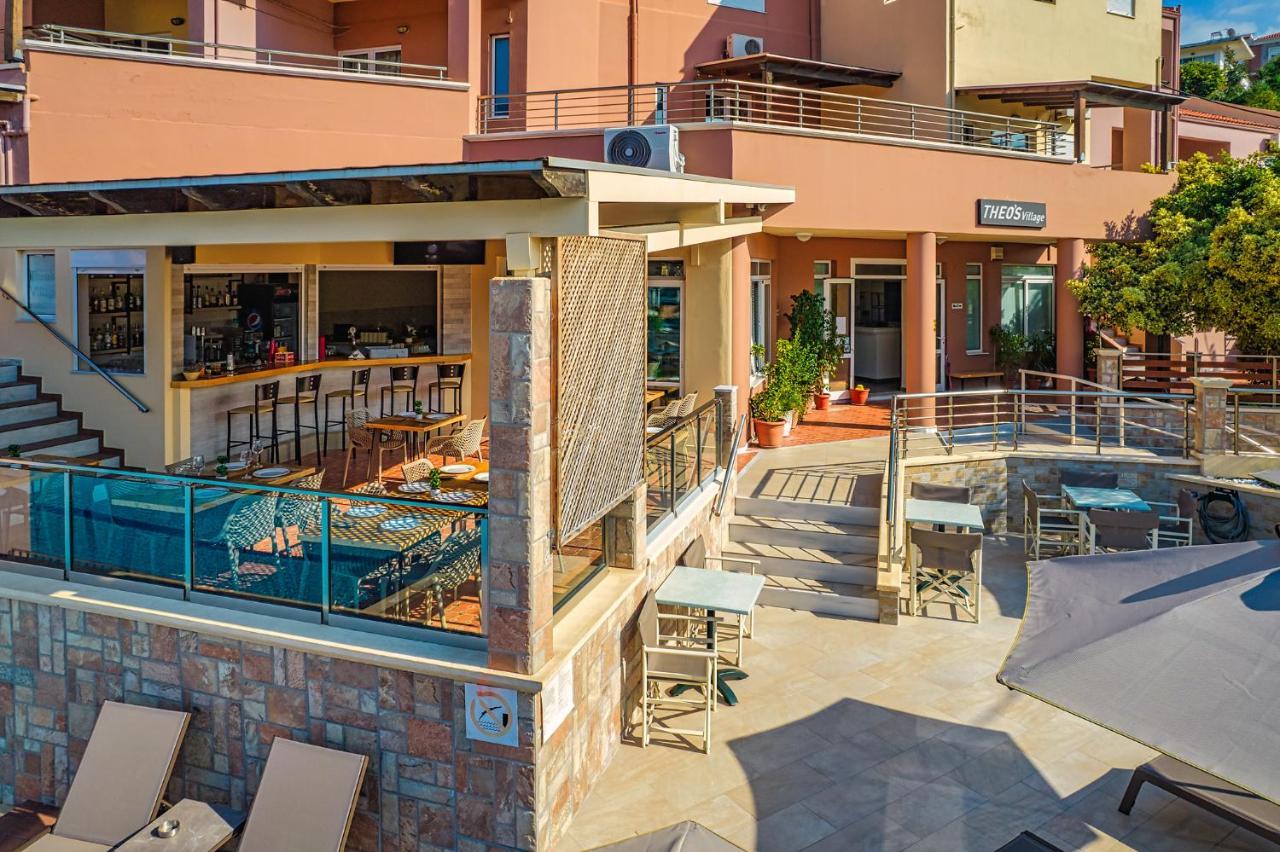 Theos Village Apartments Като Дарацо Екстериор снимка
