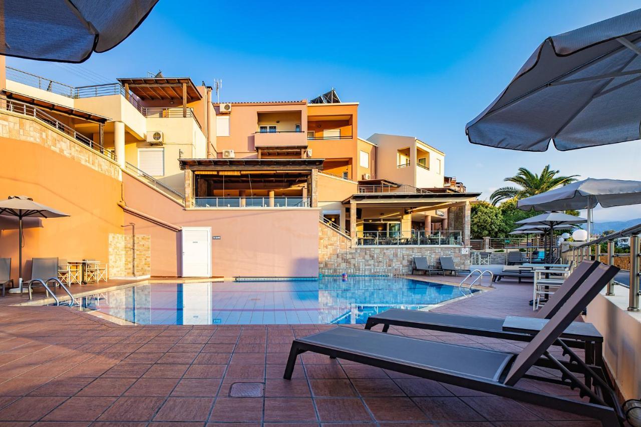 Theos Village Apartments Като Дарацо Екстериор снимка