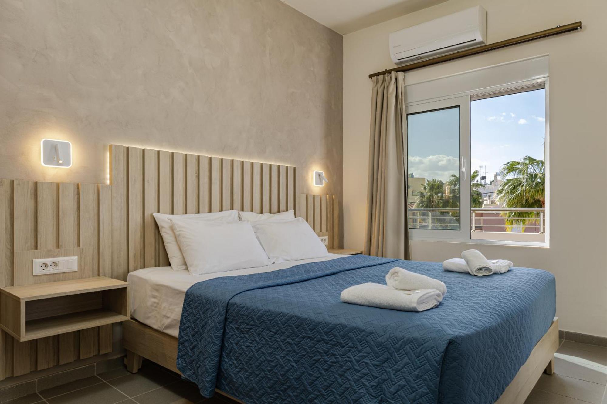 Theos Village Apartments Като Дарацо Екстериор снимка